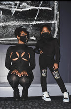 Load image into Gallery viewer, Mommy and me blk mask w/add ons
